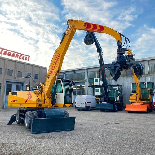 Manipuladora de materiales con neumáticos - T308 - OFFICINA MECCANICA F.LLI TABARELLI SPA - diésel
