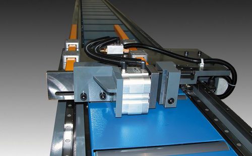 Sistema de posicionamiento lineal - Jörg Neu GmbH Maschinenbau u. Handel - servocontrolado