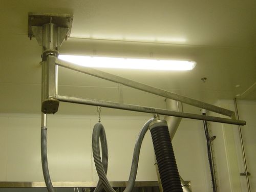 Grúa pluma de pared - AERO-LIFT - articulada / giratoria