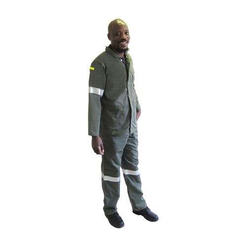 Traje de trabajo - ACI-FLAM® - A.J. Charnaud & Co. (Pty) Ltd. - de protección química / de tejido / para la industria química