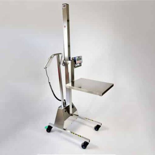 Carretilla elevadora alimentada por batería - LD80 - Ljunggren & daughters AB, Ergofokus - con conductor plantado / de manipulación / para contenedores