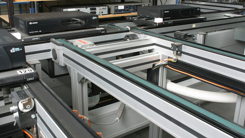 Correa plana - Forbo Siegling GmbH - para rodillo de transportador / por fricción / a prueba de abrasión