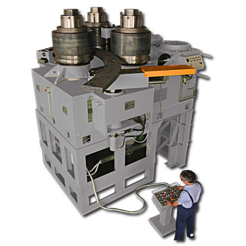 Máquina curvadora hidráulica - 315 - COMAC Srl - de perfiles / con 3 rodillos motores / horizontal
