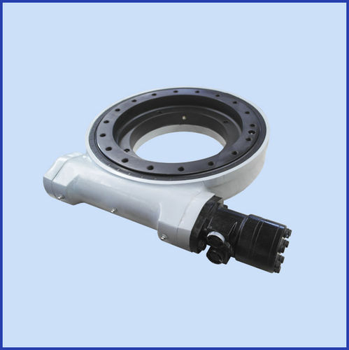 Sistema de arrastre giratorio de tornillo sin fin - WEA14 - Xuzhou Wanda Slewing Bearing Co., Ltd. - para seguidor solar / compacto