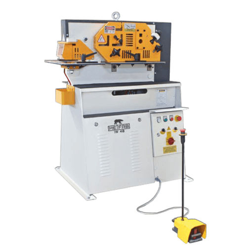 Cizalla punzonadora semiautomática - IW 40 - Metfab - hidráulica / de perfiles / de barras