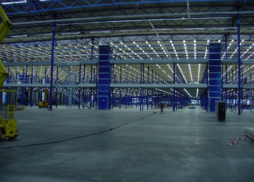 Entreplanta industrial con varios niveles - SAAR LAGERTECHNIK GmbH - para suelo industrial / para almacén