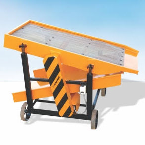 Criba por vía húmeda - SAFARI SIEVE-V - Safari Construction Equipments Private Limited - para obra de construcción / para la producción de arena / vibratoria