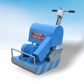 Plancha vibradora de marcha de avance - SAFARI EC - Safari Construction Equipments Private Limited