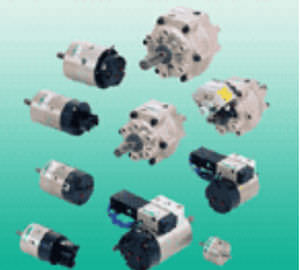 Actuador neumático - RV series - CKD - rotativo / de doble efecto / de tamaño pequeño