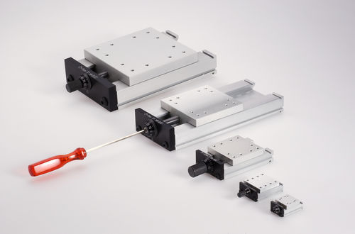 Guía lineal de rodillos cruzados - SVAN series - Föhrenbach GmbH, Positionier-Systeme - de aluminio / compacta / de cola de golondrina