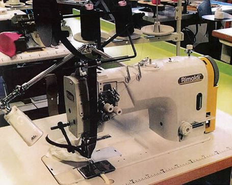 Máquina de coser punto de zigzag - R 4671 - RIMOLDI - de 2 agujas / de 2 hilos / de tejidos