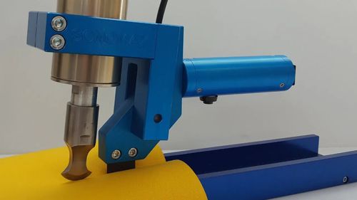 Sistema de corte de cuchilla - SONOMAX ULTRASONIC - por ultrasonidos / de tejido / con control manual