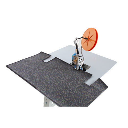 Máquina de coser para alfombras de 1 aguja - TITAN 4510AHC - Vandewiele - de 3 agujas / de 3 hilos / de 1 hilo