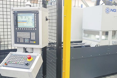 Centro de taladrado CNC - NG-Tech
