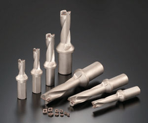 Broca de plaquitas intercambiables - WDX - Sumitomo Hardmetal Division - para acero inoxidable / helicoidal