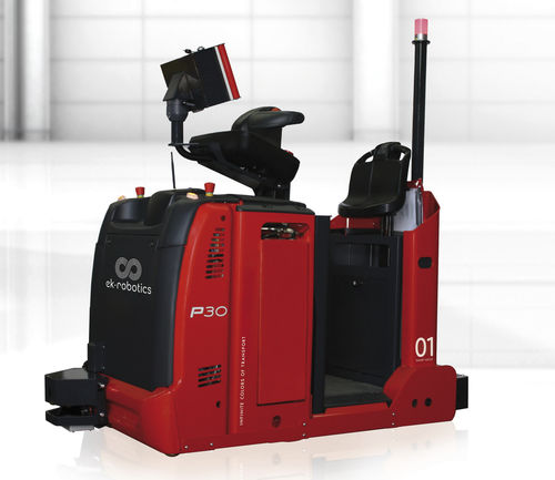 Tractor eléctrico - SMART MOVE P40 - P60C - ek robotics GmbH - con operador sentado