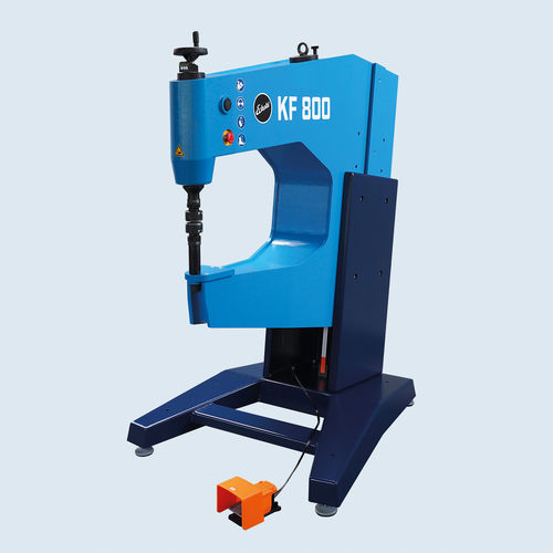 Formadora de chapa - KF 800 - ECKOLD technics GmbH & Co. KG - de acero / con pedal / servoaccionada