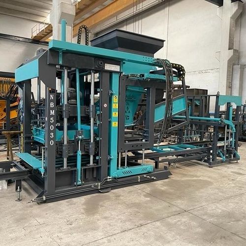 Máquina para fabricación de bloques de hormigón - BS-20 - CONSTMACH Concrete Plants & Crushers - automática / manual