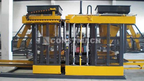 Máquina para fabricación de bloques de hormigón - BS-25 - CONSTMACH Concrete Plants & Crushers - automática / móvil
