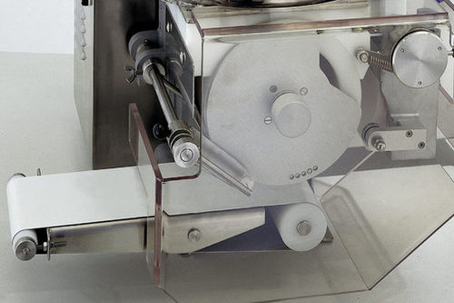 Máquina porcionadora de hamburguesas - Planus - C.R.M. s.r.l. - automática
