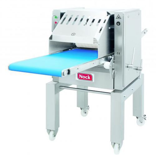 Descortezadora para carne - CORTEX CB 501 SERRANO - NOCK Maschinenbau GmbH - automática / con transportador