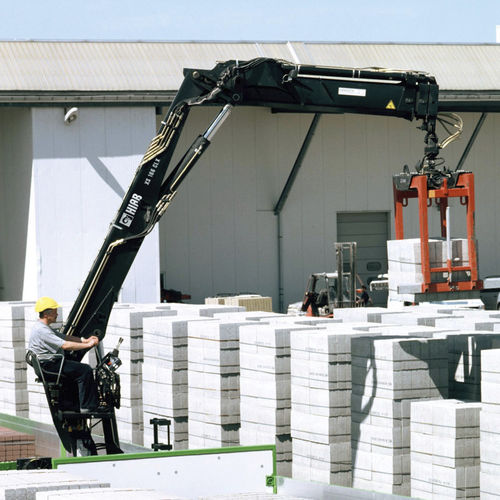 Grúa montada sobre camión - XS 166L PRO, XS 166L HIPRO - Hiab - de mástil / plegable / para obra