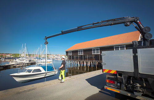 Grúa montada sobre camión - X-HIPRO 232 - Hiab - de pluma articulada / de puerto / de manipulación