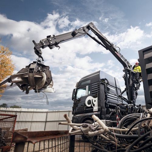 Grúa montada sobre camión - 1250RZ series - Hiab - de mástil / plegable / para manipulación de residuos y chatarra