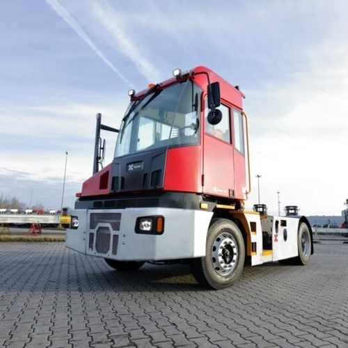 Tractor diésel - TT7 series - Kalmar - con 4 ruedas / con operador sentado / para uso intensivo