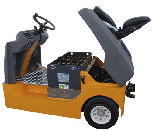 Tractor eléctrico - TR 70 ac - OMG S.p.A. - de 3 ruedas / con operador sentado / de remolcado