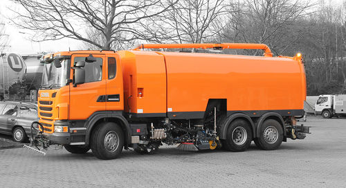 Barredora montada en camión - VS10  - BROCK Kehrtechnik GmbH - hidráulica / de calle / de polvo