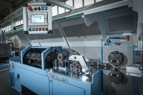 Enderezadora de piezas metálicas - A.W.M. S.p.A. Automatic Wire Machines - para hilos / automática