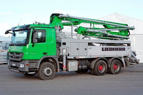 Autobomba de hormigón para obra - 24 M4 XH - GOKER Contruction Machines
