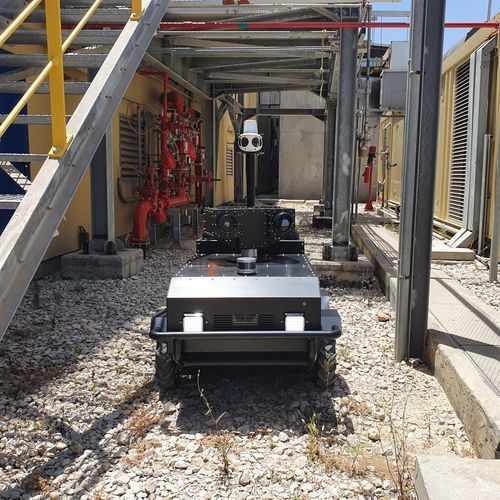 Robot de vigilancia autónomo - P-Guard - Enova Robotics - móvil / para exterior / para zona industrial
