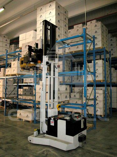 Vehículo de guiado automático de carga - ESALAT 400 - Esatroll s.a - de descarga / carretillas preparadoras de pedidos de guiado automático / para almacén