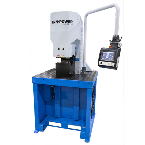 Engastadora de tubos flexibles - SP1200 - Lillbacka Finn-Power - automática / de alimentación lateral / abatible
