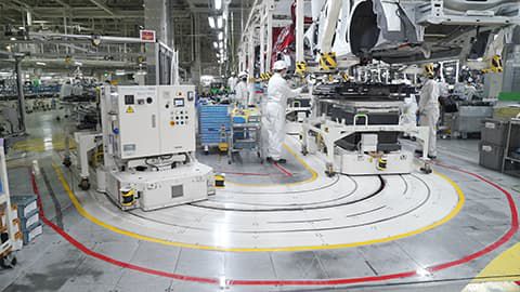 Ensambladora automática - DAIFUKU - para aplicaciones automovilísticas / para aplicaciones industriales / de alta velocidad
