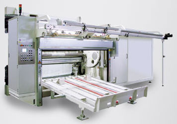 Enrolladora automática - KFW - Bäumer GmbH converting machines - para film adhesivo