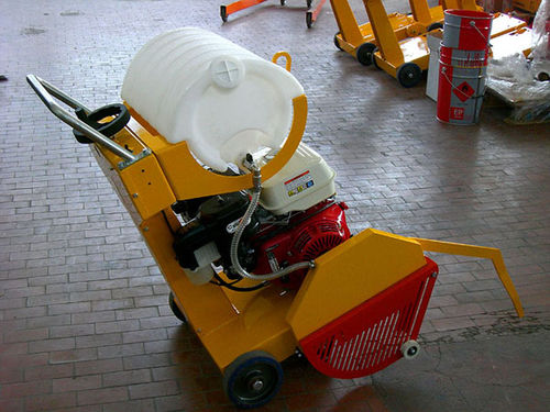 Máquina de aserrar circular - SEGANOVA COMPACT - Paoloni Pesaro - vertical / para asfalto / compacta