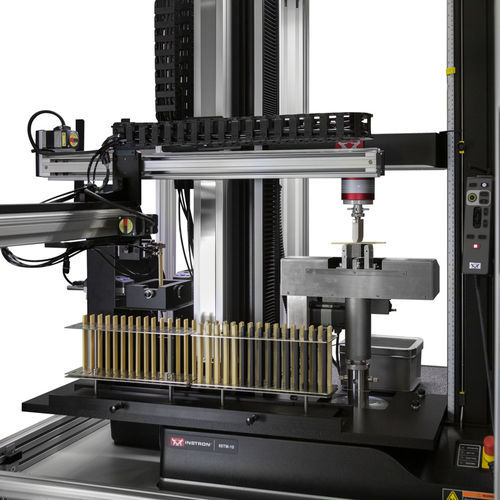 Máquina de prueba de tensión - AT3 - Instron - de compresión / universal / de flexión