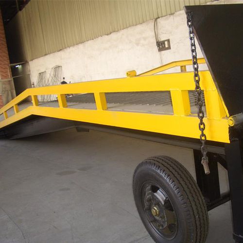 Plataforma de trabajo - Guangzhou Chengyue Machinery - de carga / móvil / hidráulica
