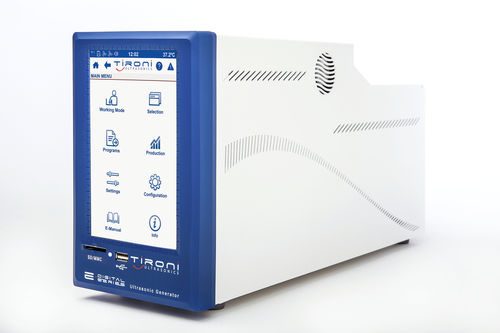 Generador de ultrasonidos para soldadura de plástico - Tironi Ultrasonics