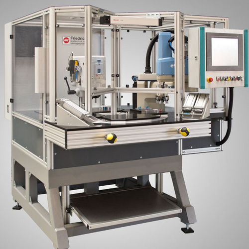 Centro de remachado CNC - D. Friedrich - automático