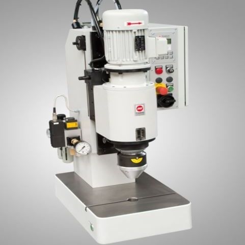 Máquina remachadora radial - N300 - D. Friedrich - de sobremesa / pie bancada