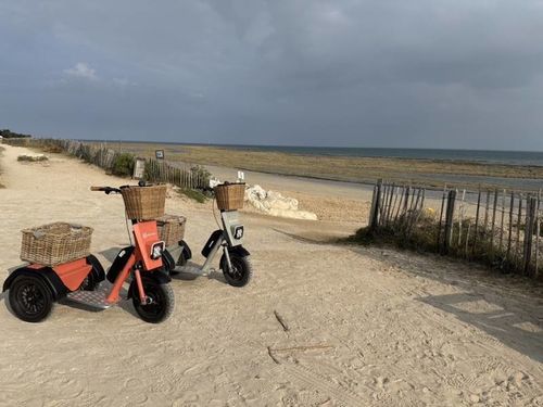 Scooter eléctrico de manipulación - Lifestyle - COBRANE DESIGN - para la industria limpia