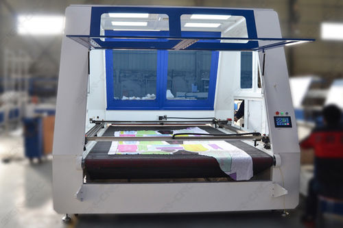 Máquina de corte láser CO2 - 1630 - Jinan Sign CNC Equipment Co., Ltd - de tejido / de grabado / refrigerada con agua