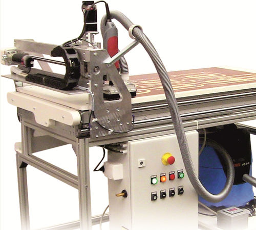 Sistema de control de perfil - Autotrak CNC - AMF Reece CR, s.r.o. - de producción / automático