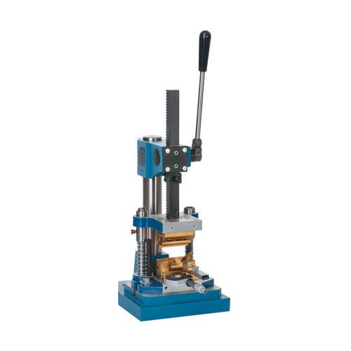 Preformadora - 3300 - Fancort Industries, inc.