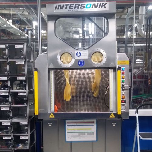 Máquina de lavado por aspersión - Manuwash - INTERSONIK PARTS WASHING MACHINE CORP - manual / de pieza / compacta