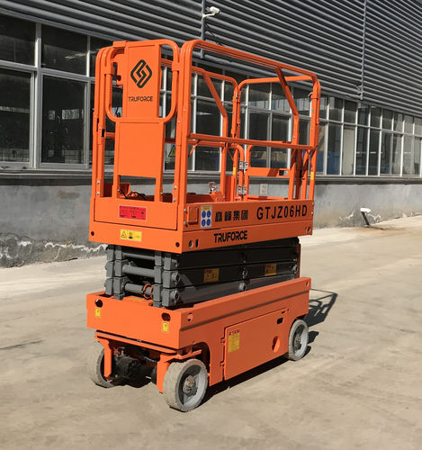 Plataforma elevadora de tijera autopropulsada - GTJZ06HD - Shandong Chufeng Heavy Industry Machinery Group Co., Ltd - hidráulica / electrohidráulica / de taller